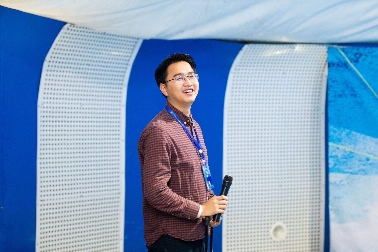 湖南抖圈官网体育管理有限公司