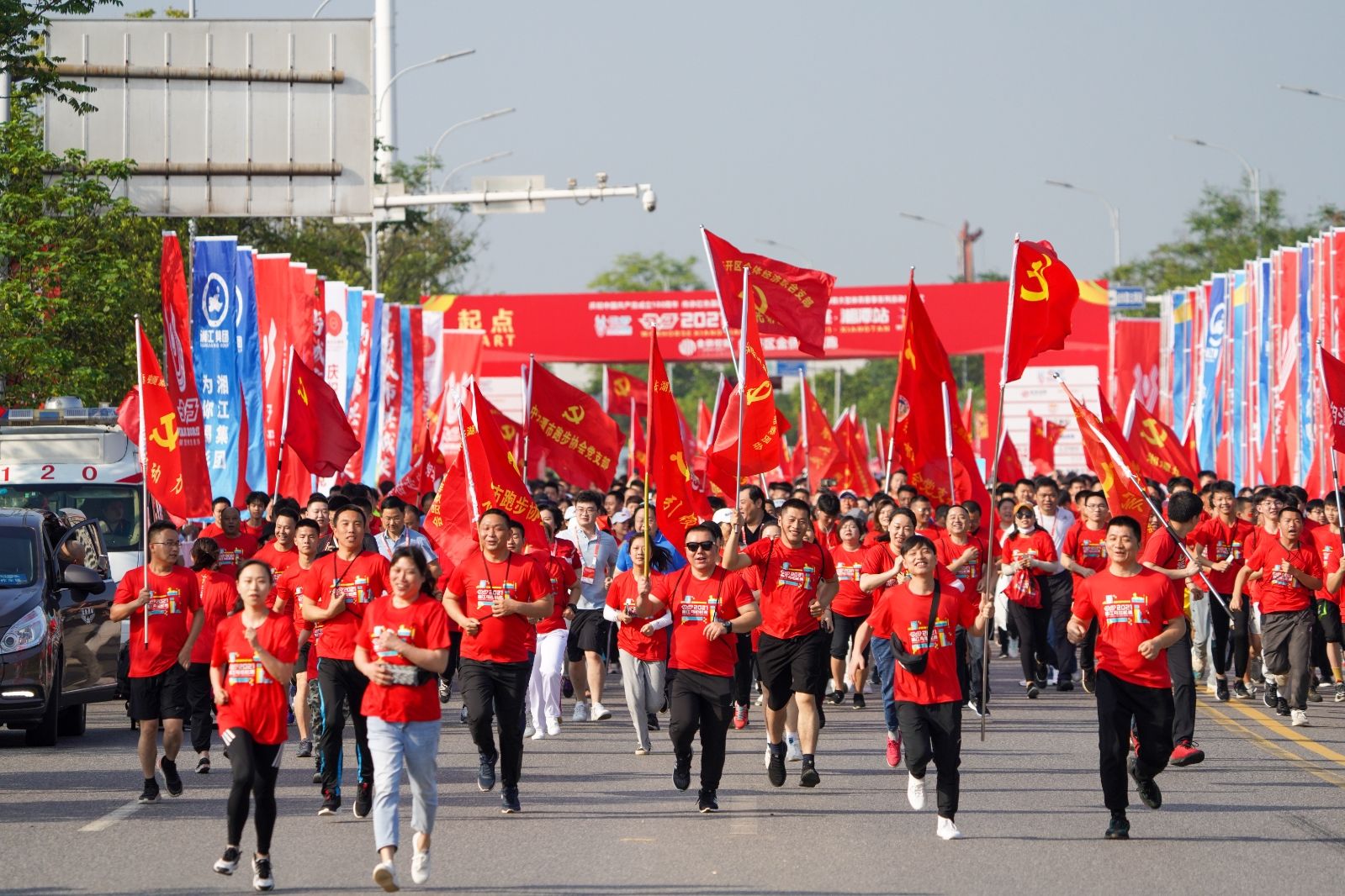 湖南抖圈官网体育管理有限公司